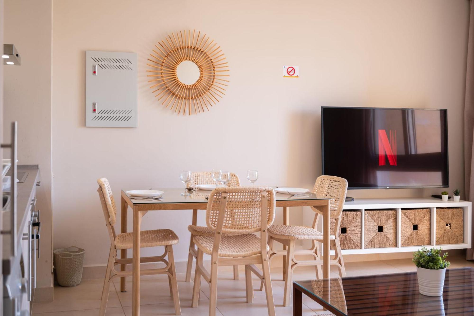 Apartament Seascape 1 Bdr Mangroovy Pool & Sea View